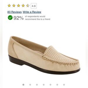 SAS Women’s Comfort Moccasin Savvy Slip On Loafer Beige size 7w (wide)